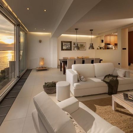 Beachfront villa Tribunj Tribalj Exteriör bild
